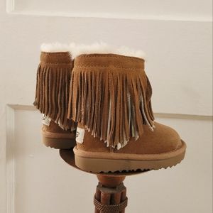 Toddlers Uggs